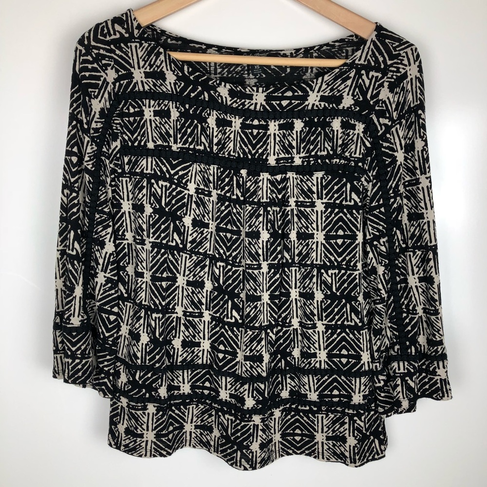 Lucky Brand open work inset 3/4 sleeve top Sz XS